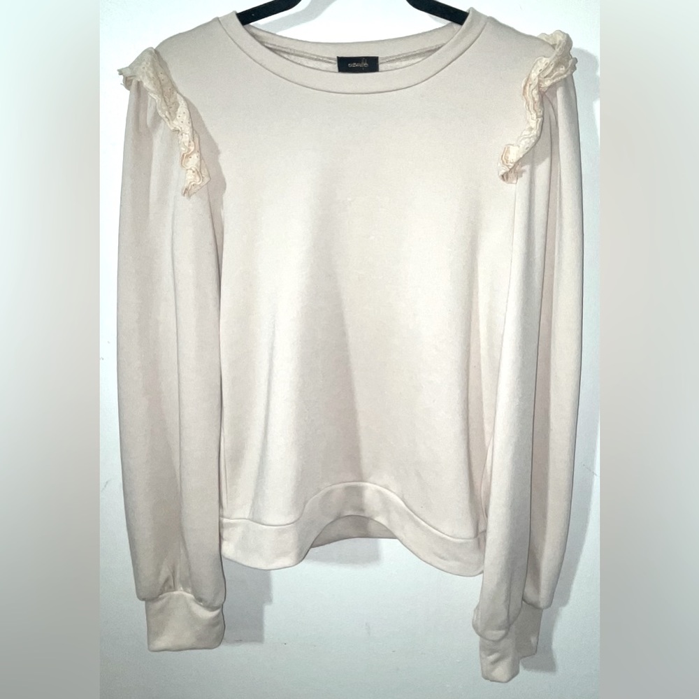 Ontwelfth Ruffle Sleeve Pullover - Picture 2 of 4
